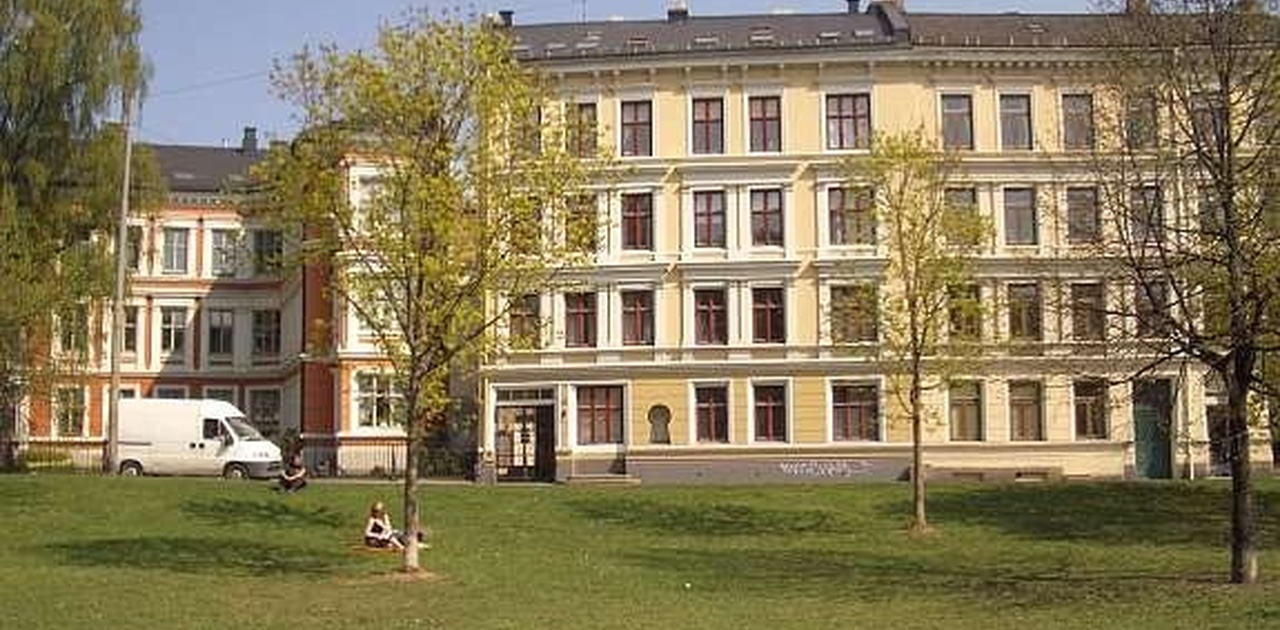 Gården ut mot parken