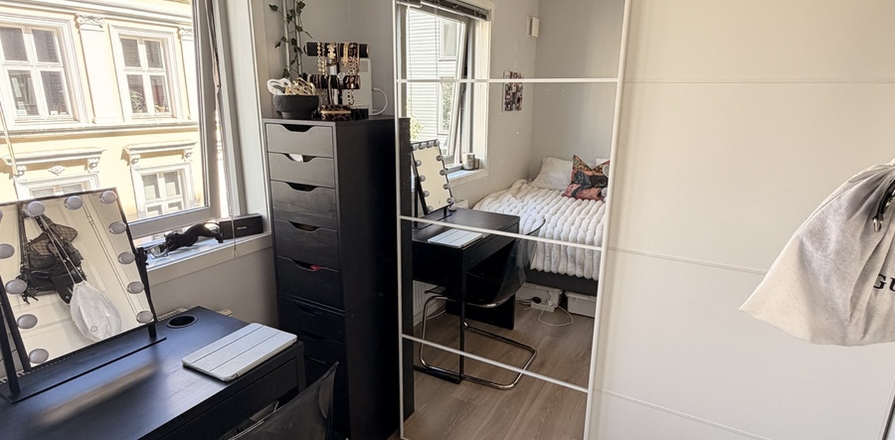 Soverom inkluderer alt av møbler (og kan fjerne hvis det er ønskelig)