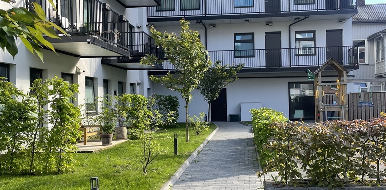 Inngang bakgård