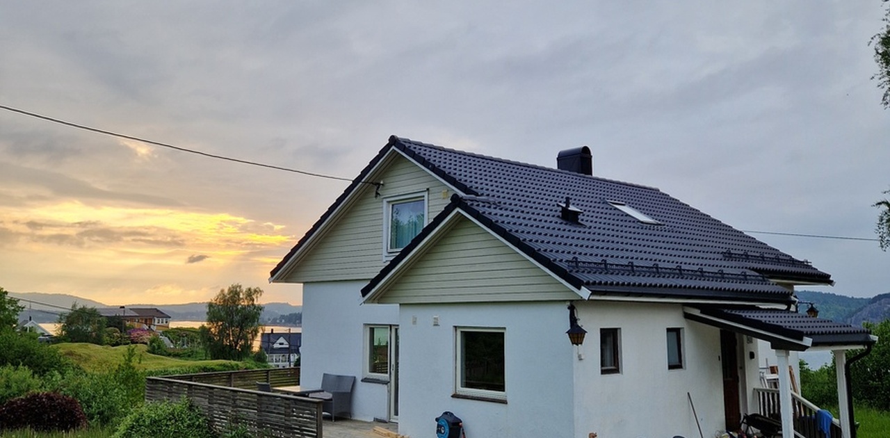 Huset er for øyeblikket under oppussing. Nye bilder kommer.