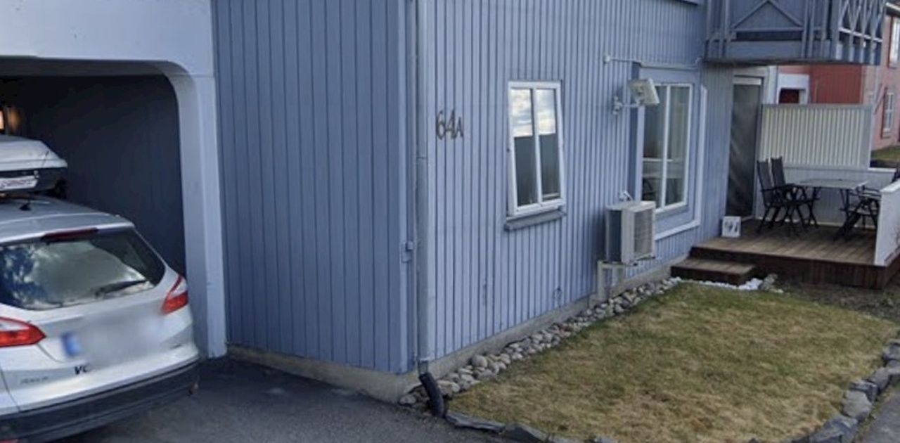 Inngang/carport