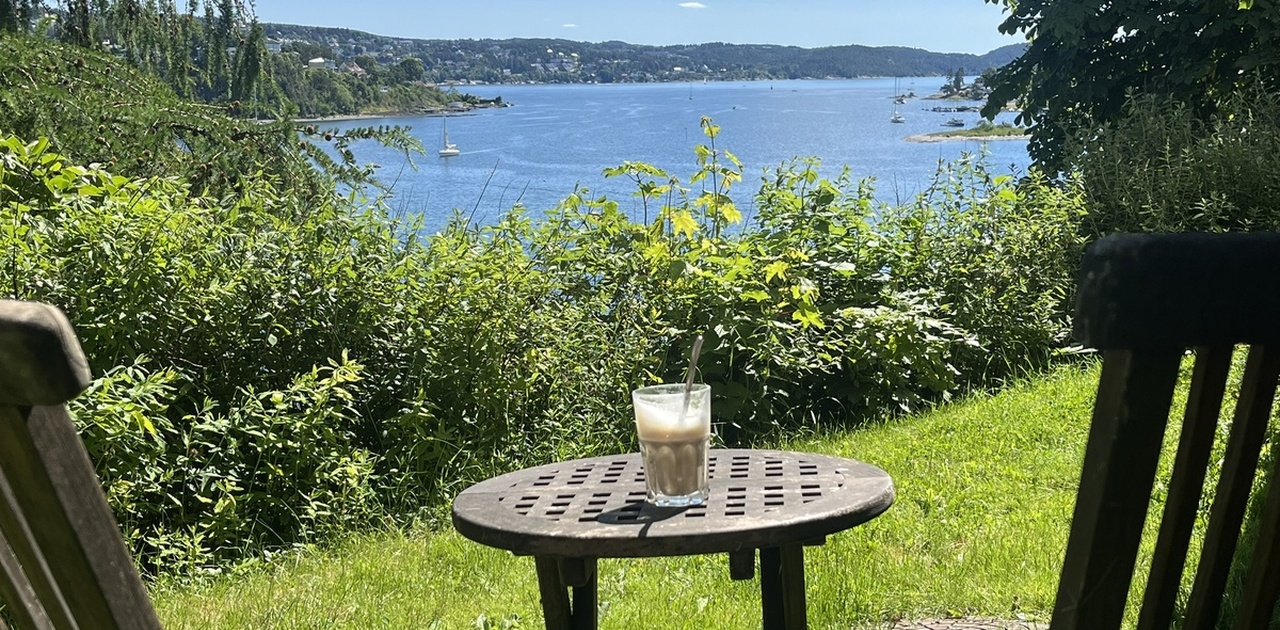 Morgen latte med utsikt😀