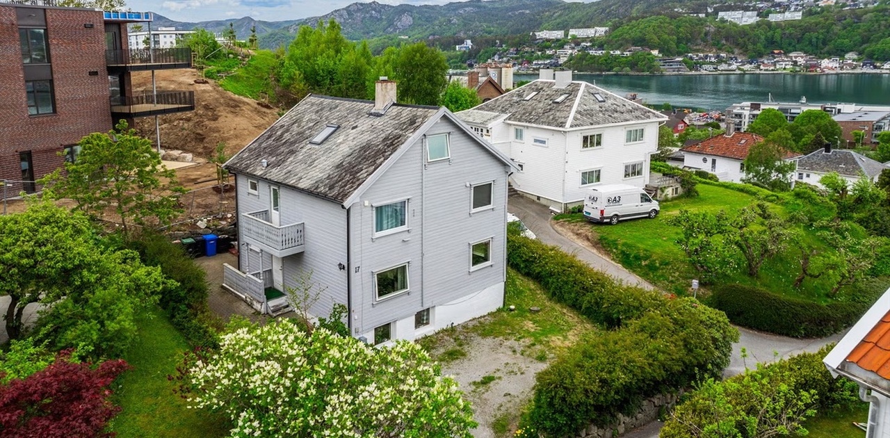 En del av horisontaltdelt tomannsbolig med attraktiv og sentral beliggenhet i Sandnes