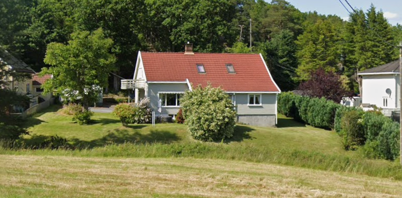 Huset er romslig og sentralt