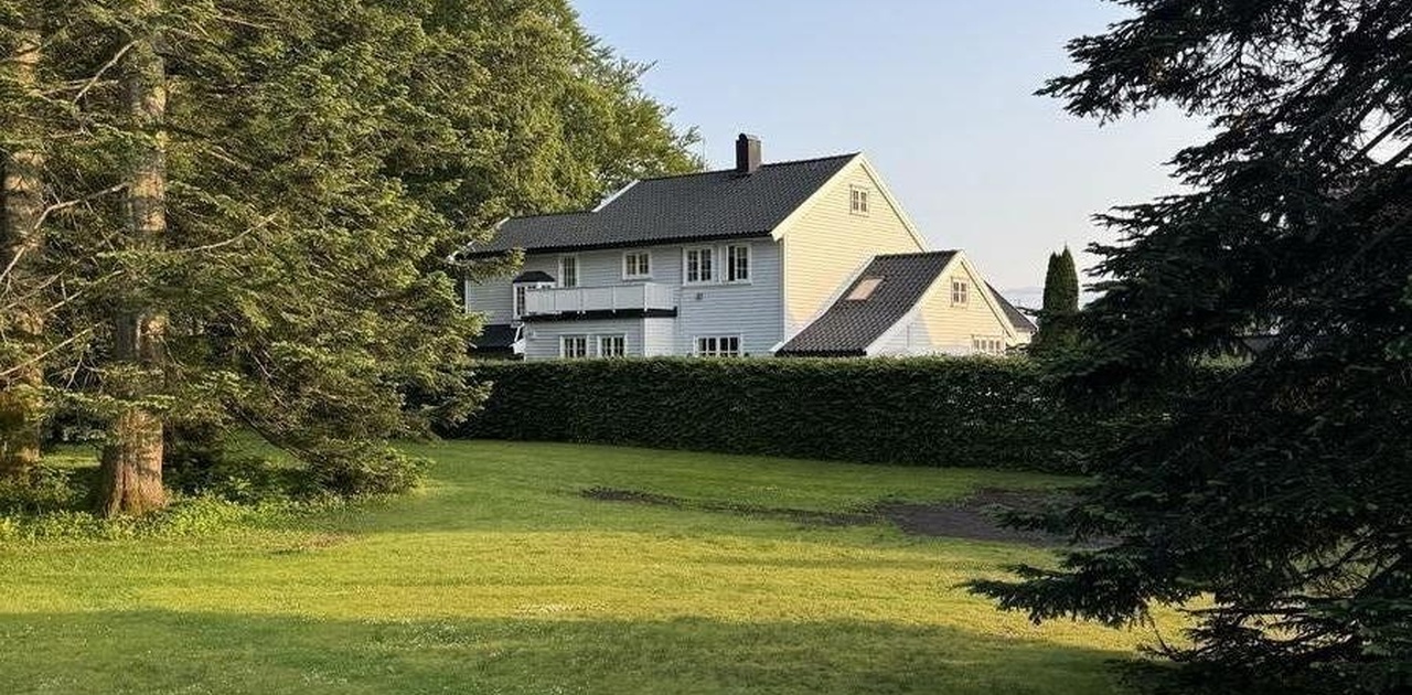 huset sett fra uia parken
