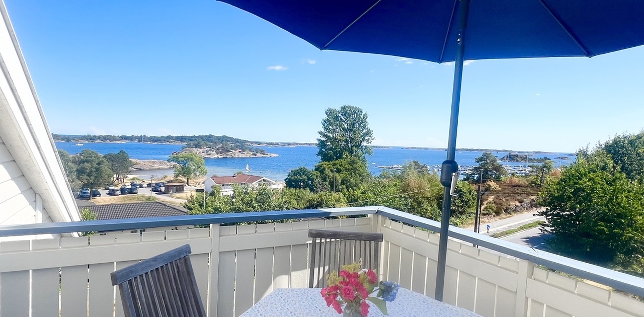 Terrasse med nydelig utsikt.