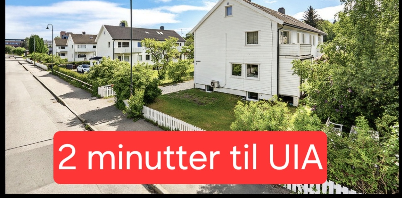 UIA er rett oppi gaten