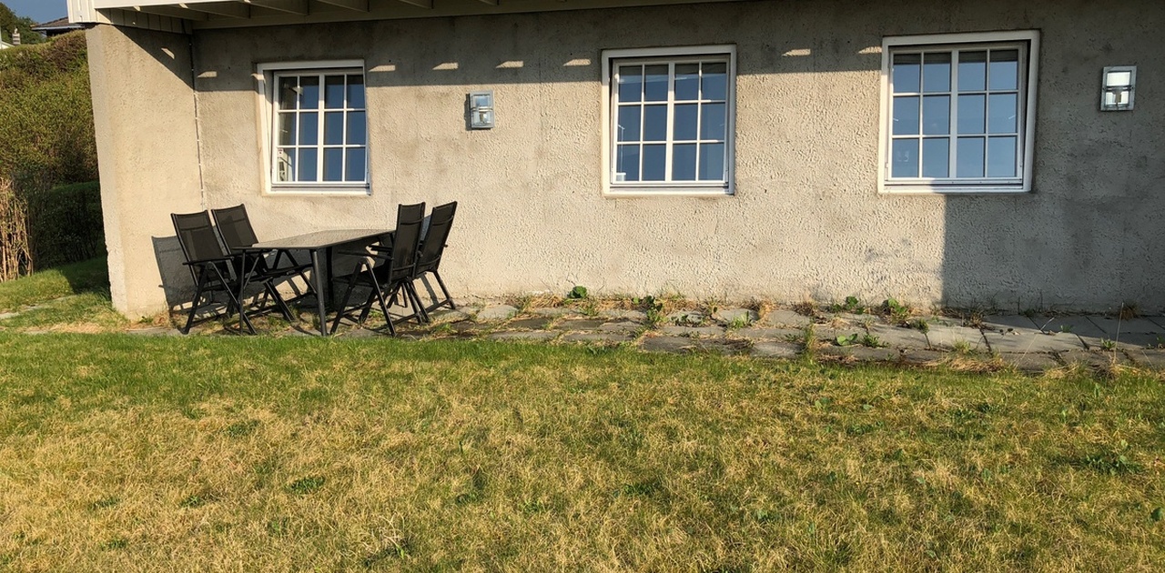Uteplass med platting