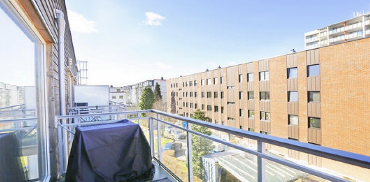 Balkong med kveldssol