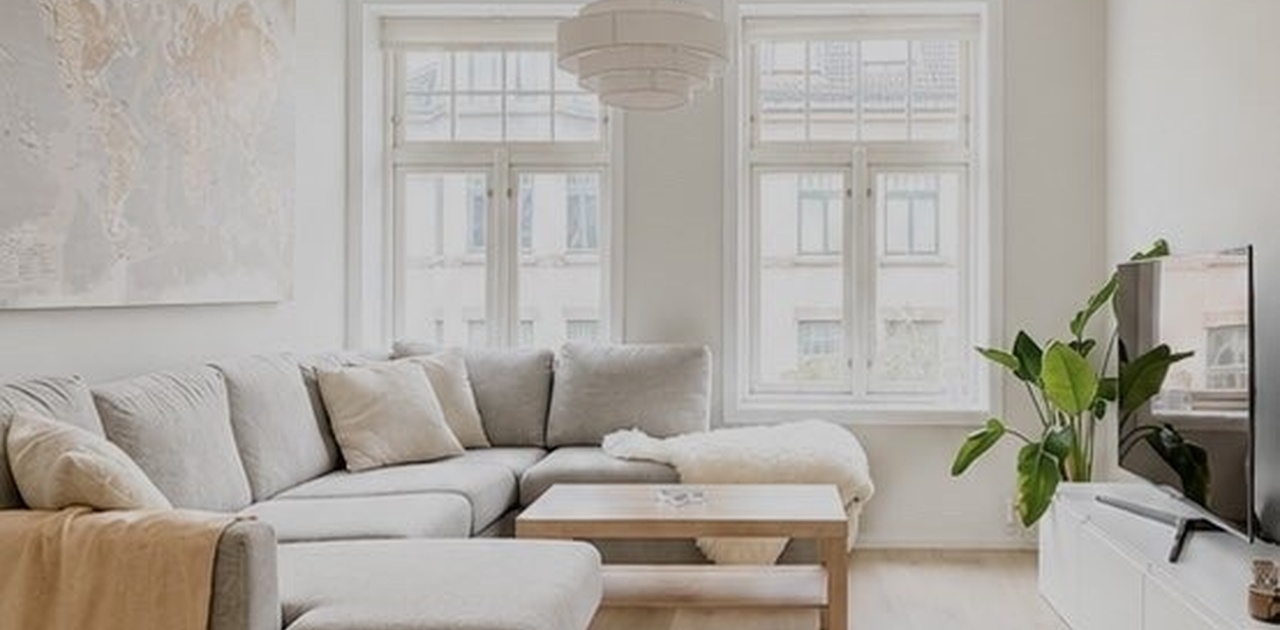 Stue og sofa med plass til flere