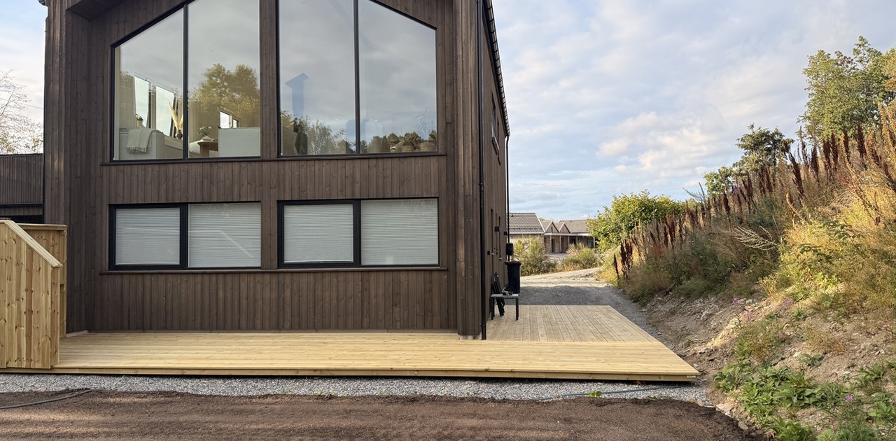 Terrasse tilhører utleiedel
