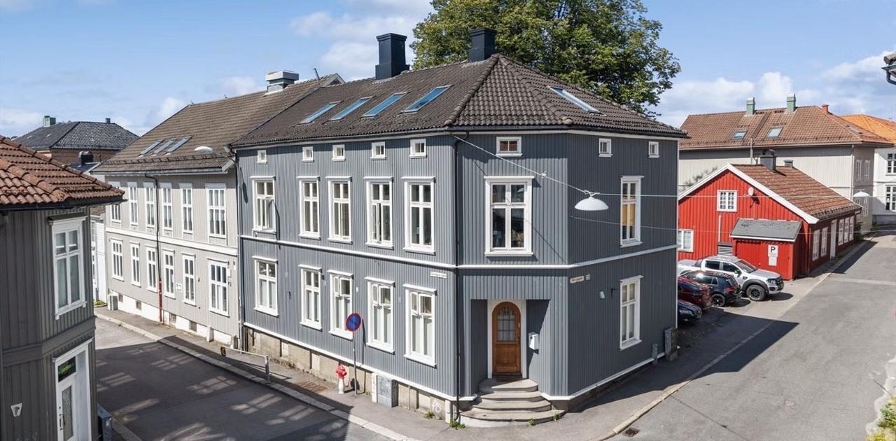 Velkommen til Øvre Langgate 28B