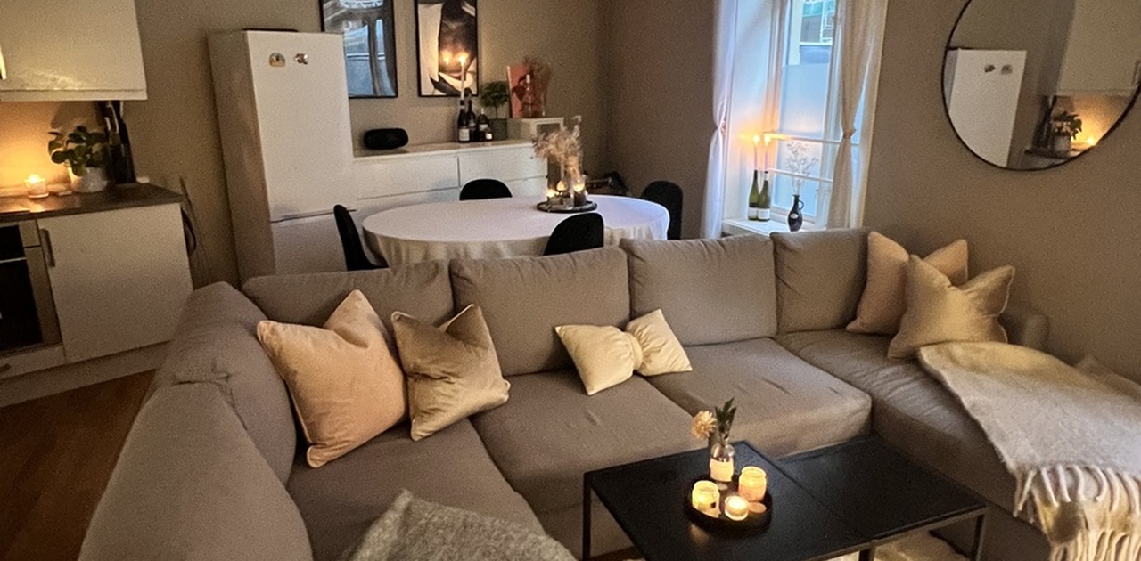 Stor stue med masse plass<3