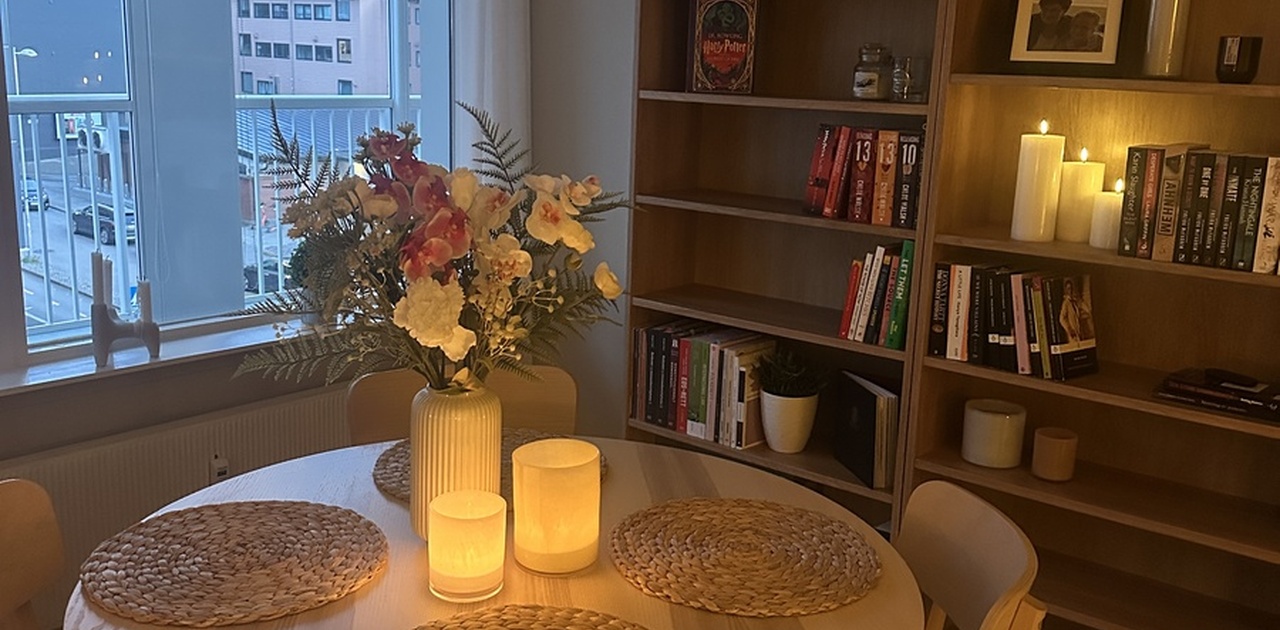 Stue med spiseområde